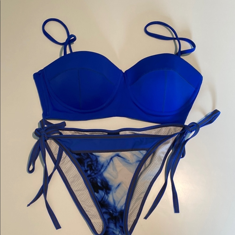 Oakley Blue Bikini Set with Adjustable Straps